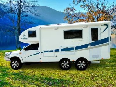 motorhome custom builders