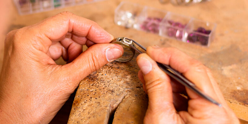 Unveiling 7 Surprising Facts About the Invention of Real Handmade 925 Silver Jewelry