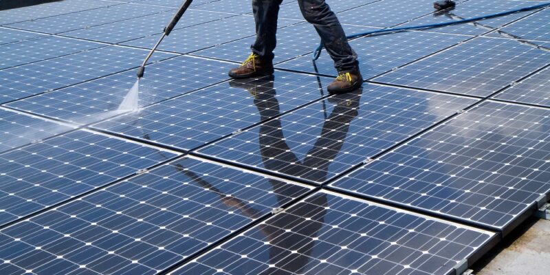 solar panel cleaning sydney
