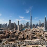What is the cheapest day to depart London for Dubai?