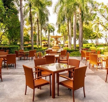 Essential Tips To Select A Reliable Outdoor Hotel Furniture Seller That You Should consider