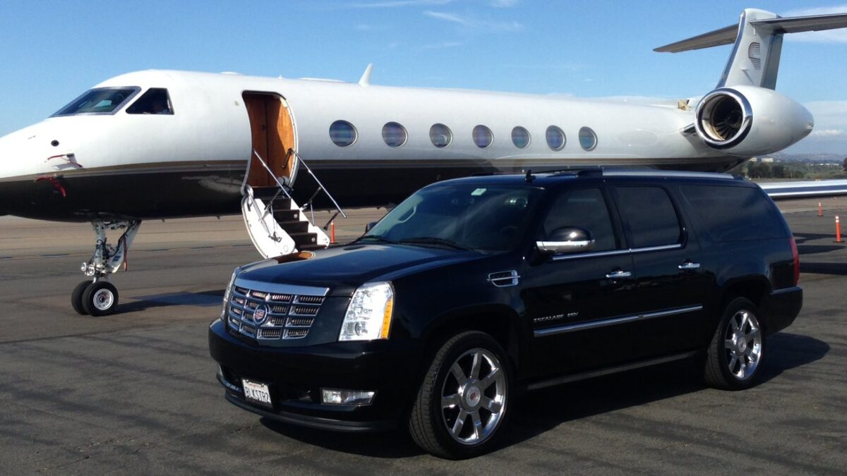 Discover the Best Limousine Service in Connecticut: IQ Transportation