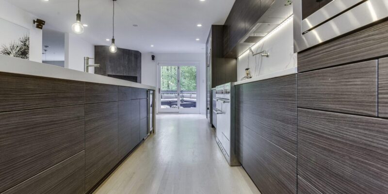 colorful kitchens