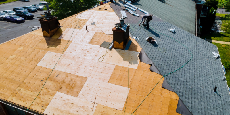 Choosing the Right Roof Repair Contractor