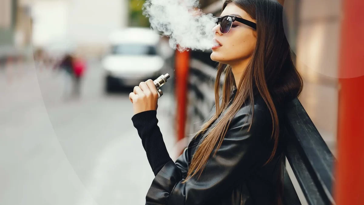 Top 10 Myths About Vaping Debunked: The Facts You Should Know