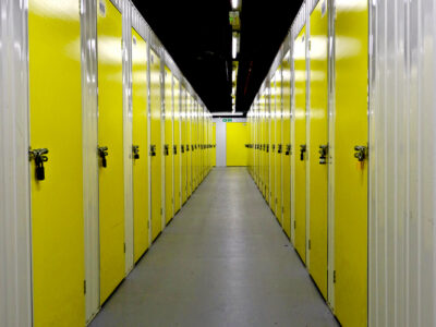 book affordable self storage online in Detroit, MI