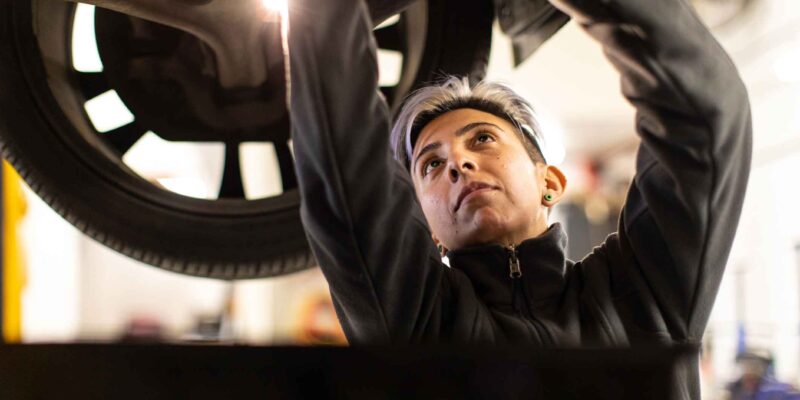 Strategies for Auto Shops to Retain Technicians During the Labor Shortage